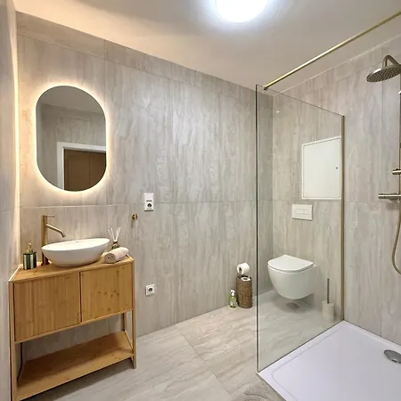 Oliva Se Snidani Apartman Ostrava