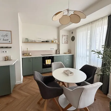 Apartament Oliva Se Snidani Ostrawa